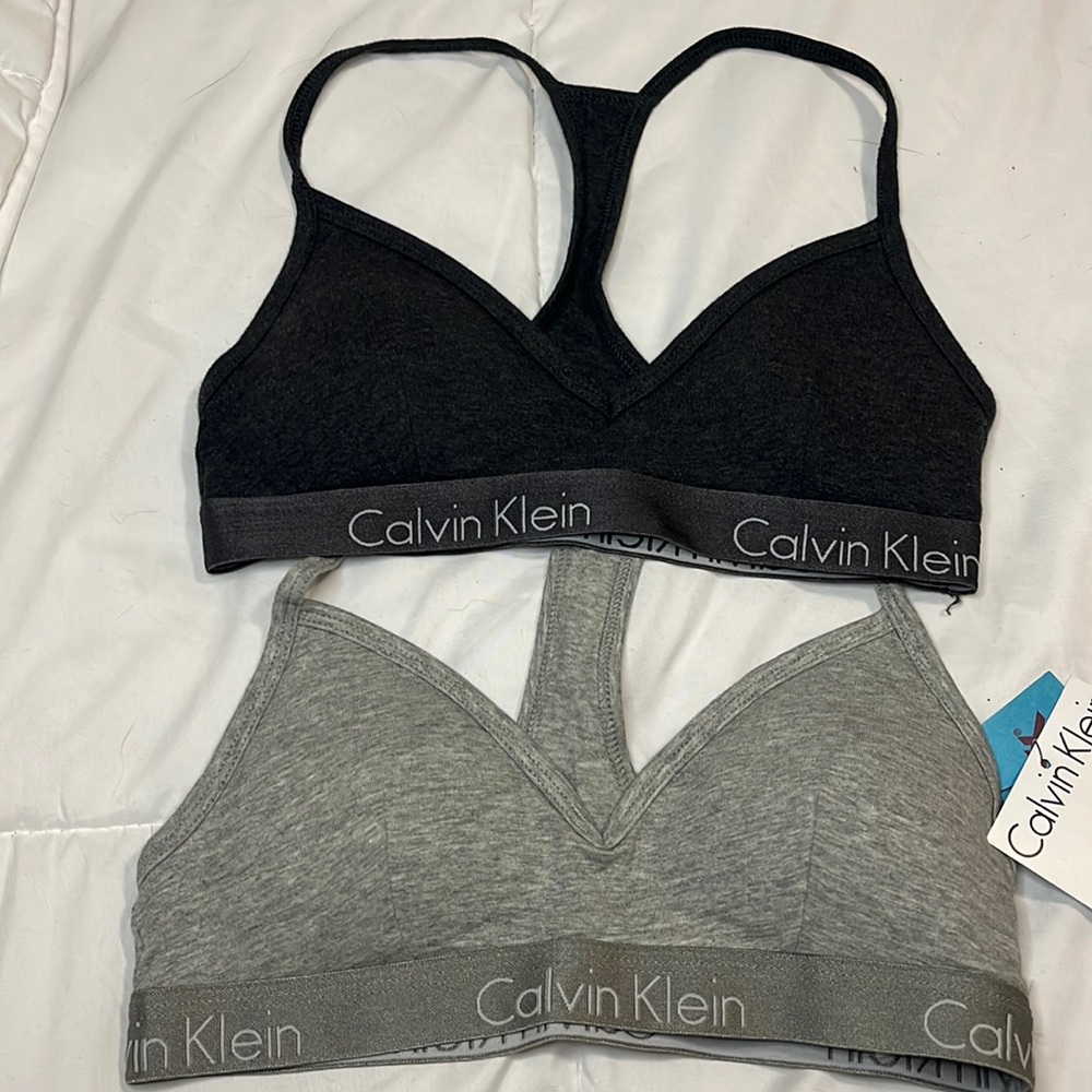 Calvin Klein Women's Black and Gray Bralette Set